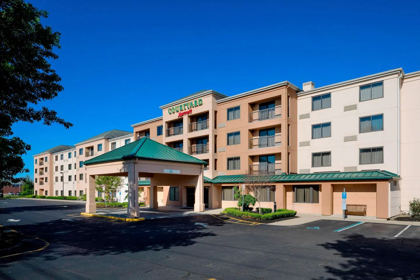 Courtyard by Marriott Cranbury South Brunswick EXTERIOR