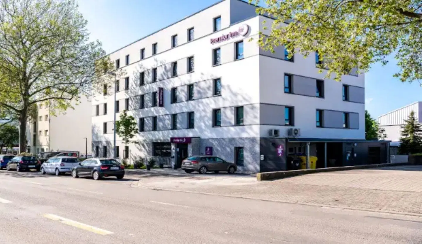 Premier Inn Heidelberg City Bahnstadt Hotel EXTERIOR