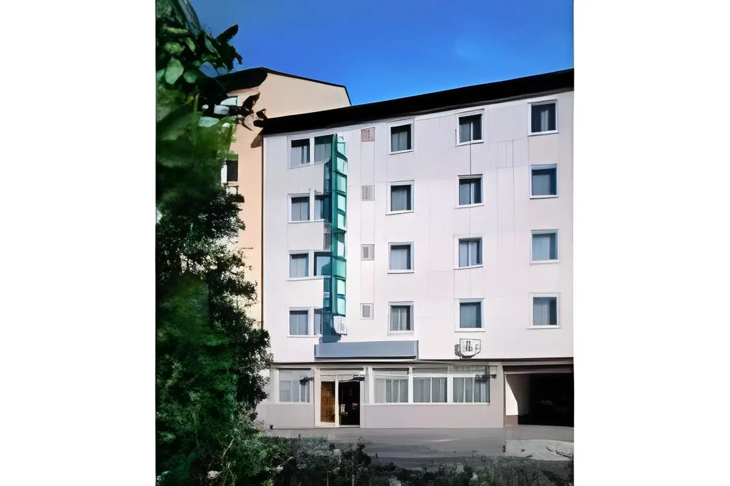 Hotel Find EXTERIOR