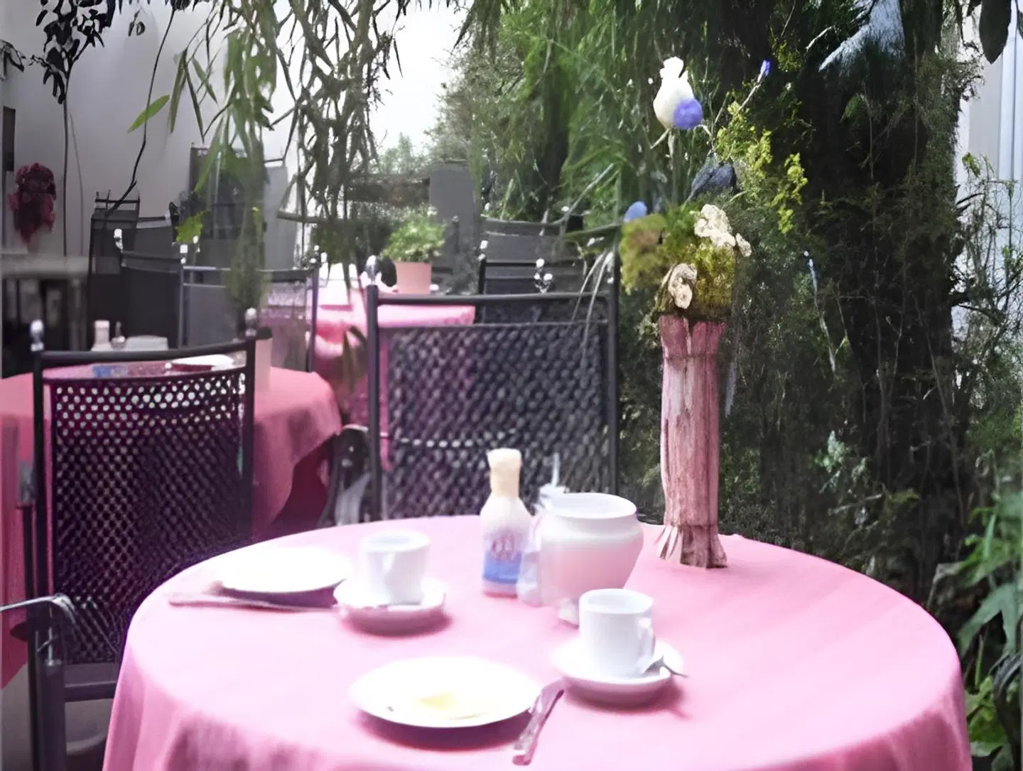 Weinstadt-Hotel Terrasse
