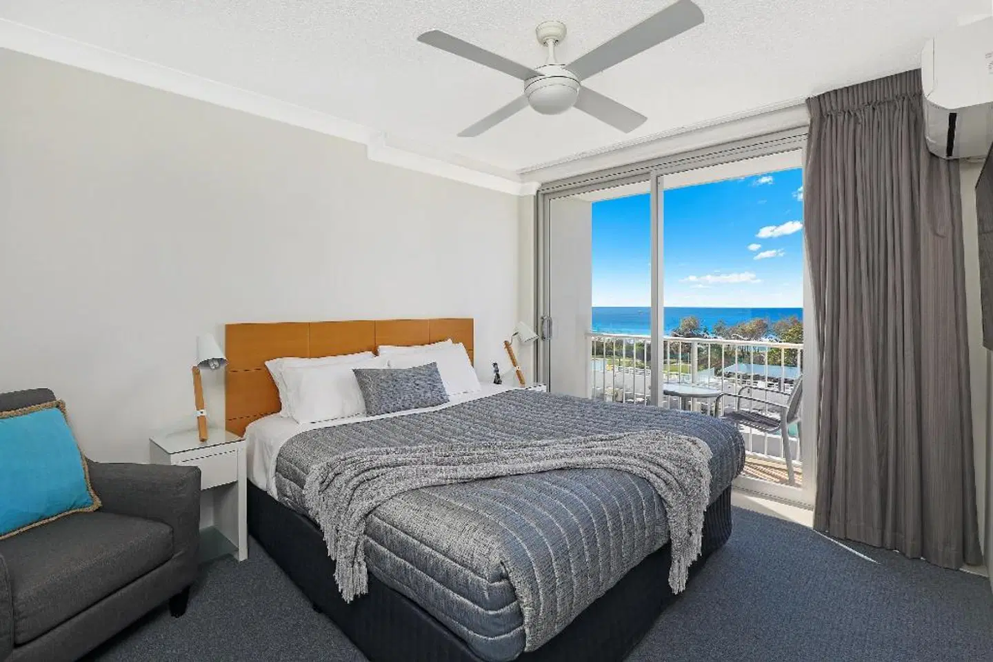 Elouera Tower ROOM_EXAMPLE