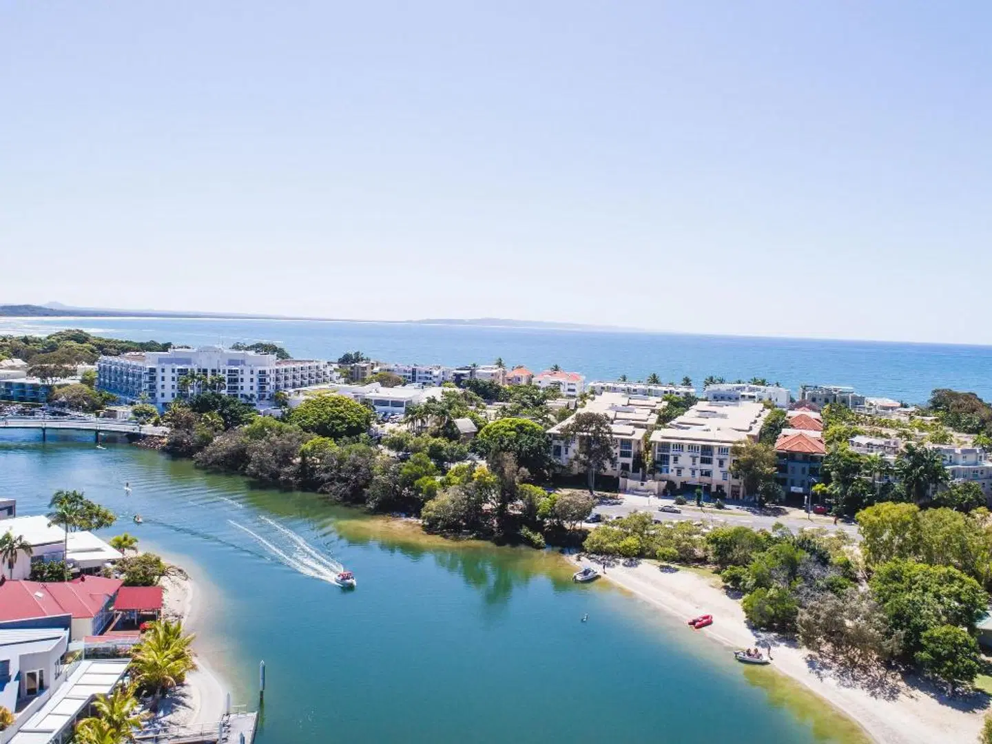 Bella Casa Noosa LANDSCAPE