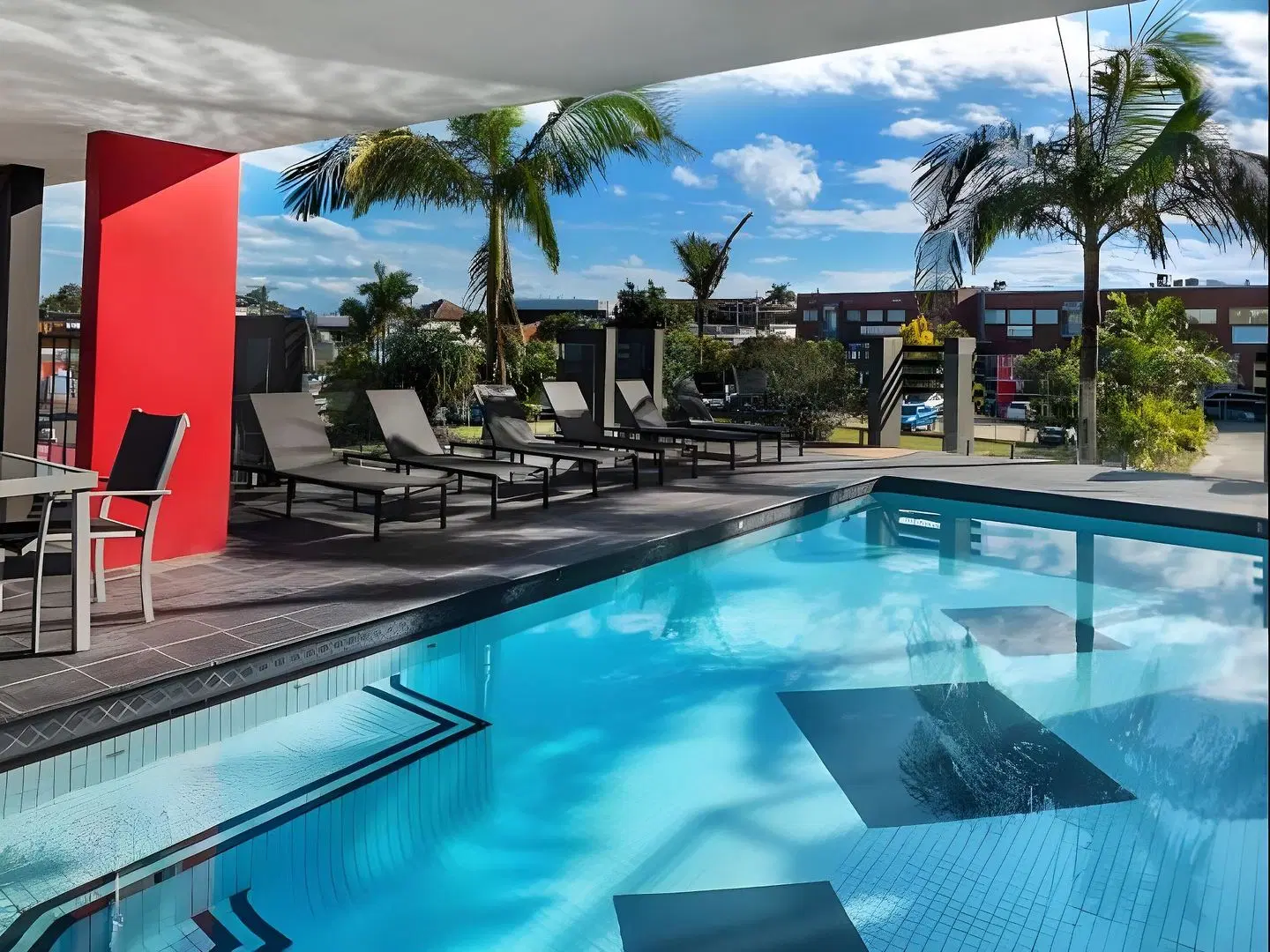 The Chermside Apartments OUTDOOR_POOL