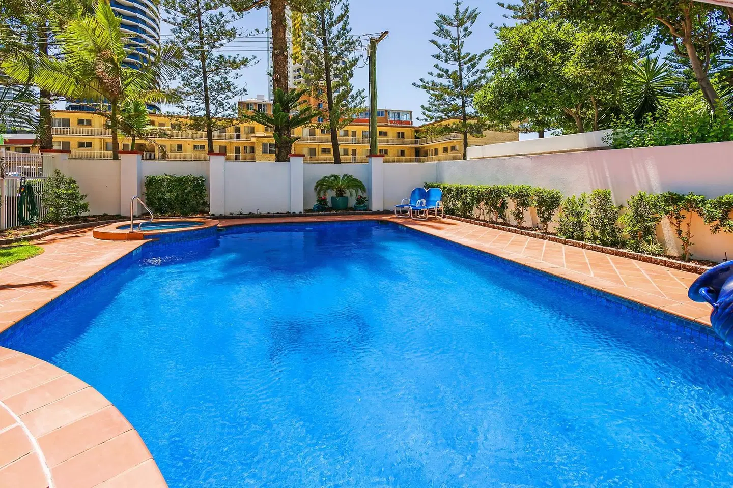The Ritz Resort OUTDOOR_POOL