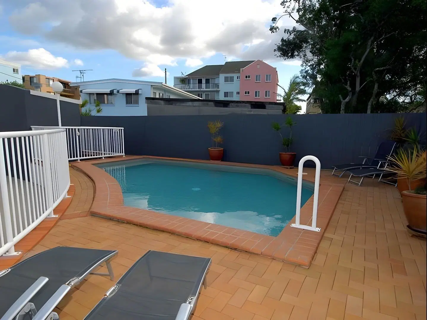 Sandy Shores OUTDOOR_POOL