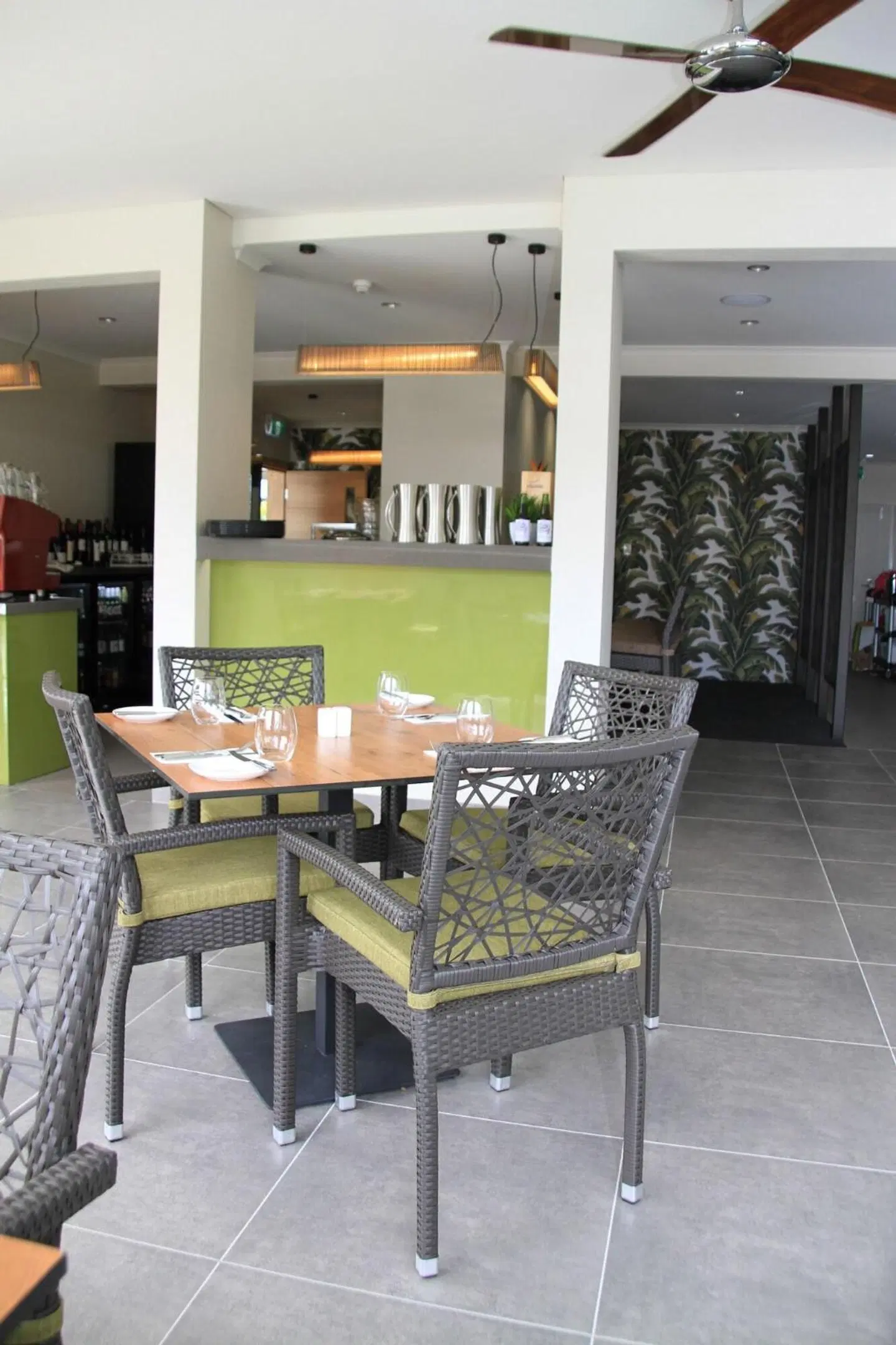 Lagoons 1770 Resort & Spa Restaurant