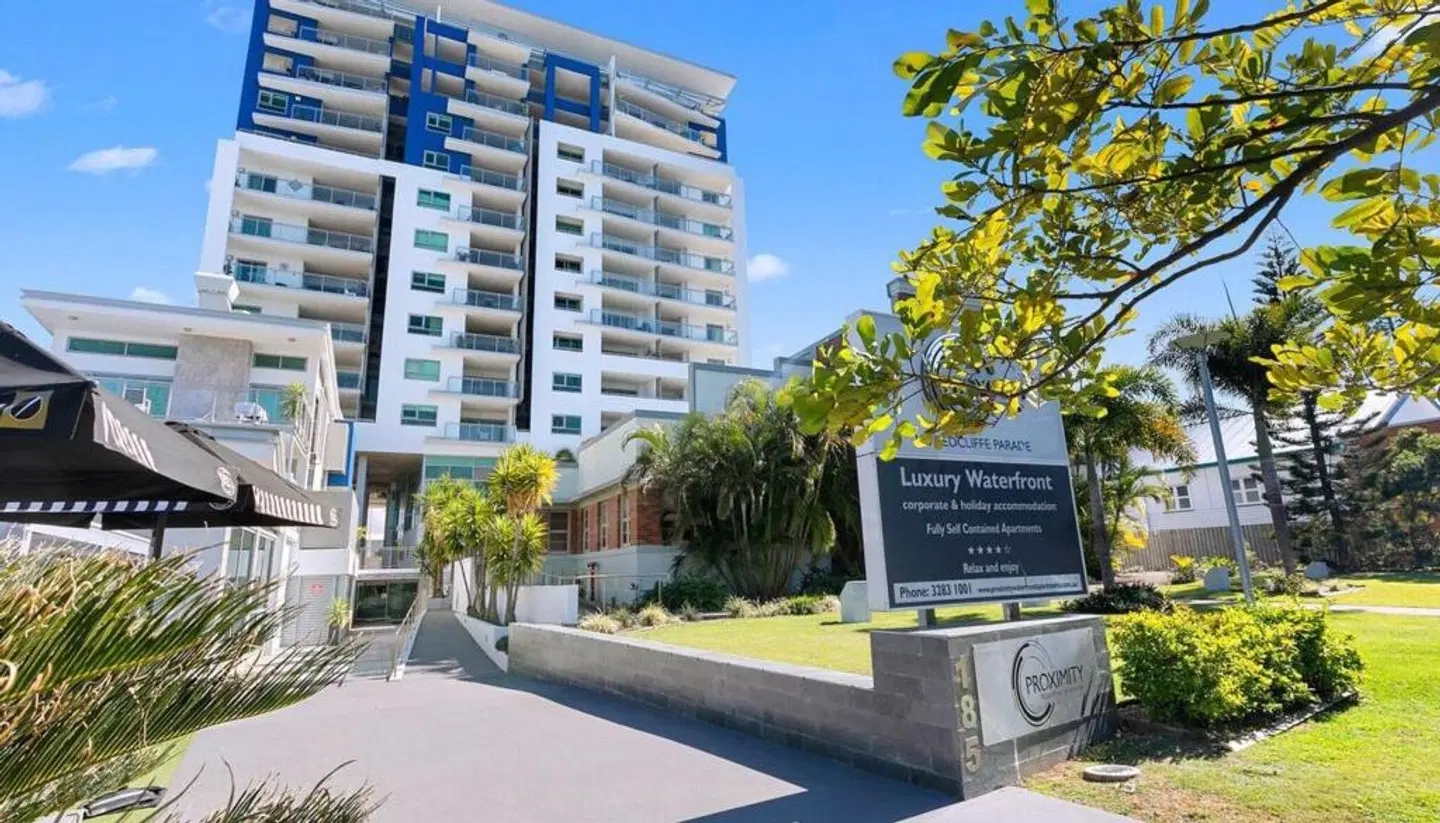 Proximity Waterfront Apartments EXTERIOR
