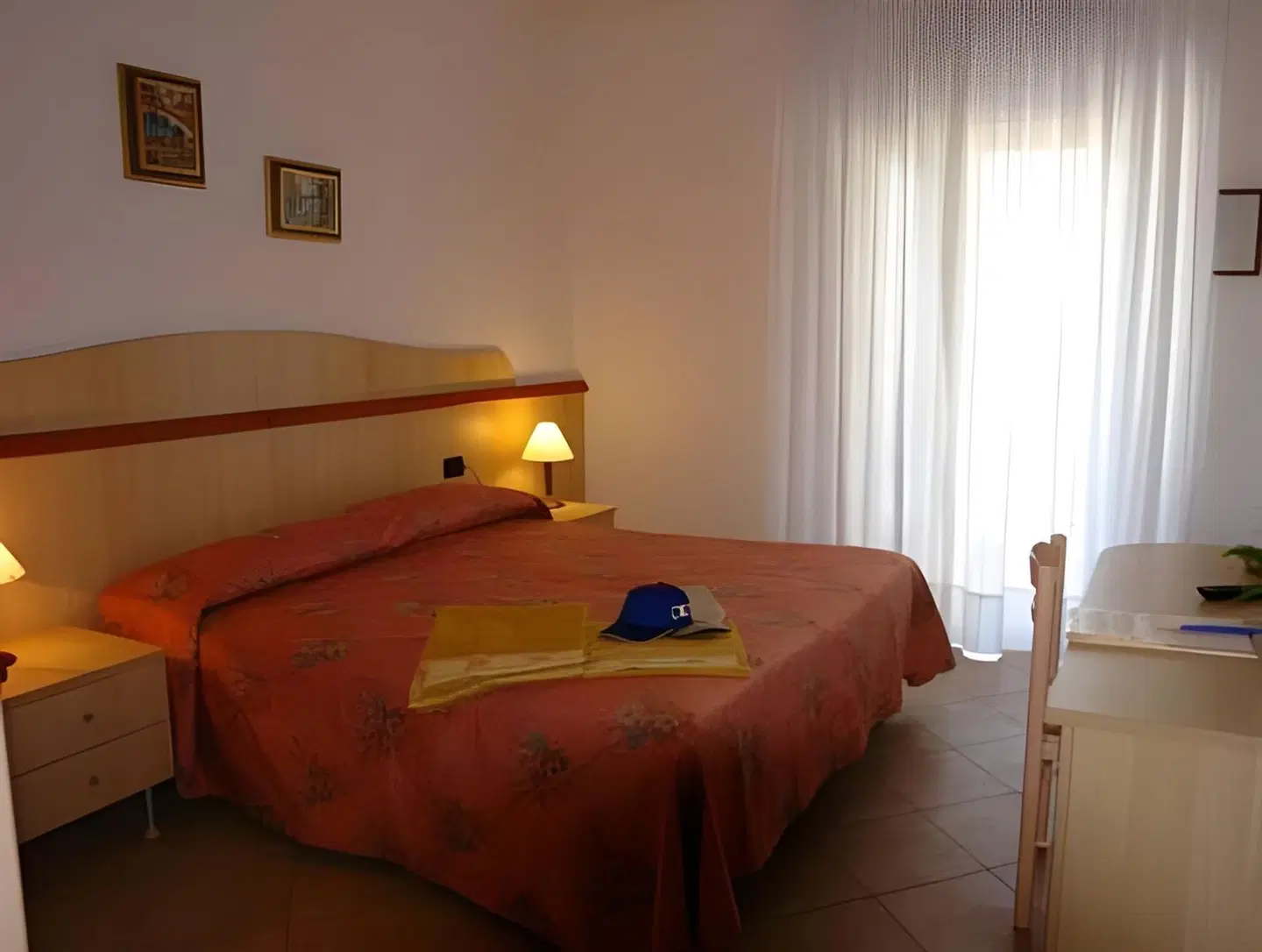 Toledo ROOM_EXAMPLE