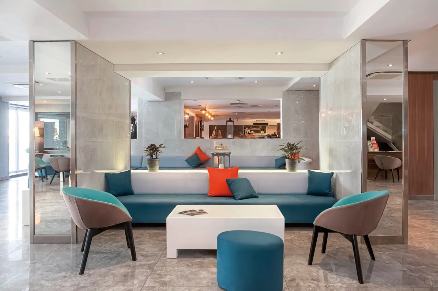 Pebbles Resort LOUNGE_LOBBY