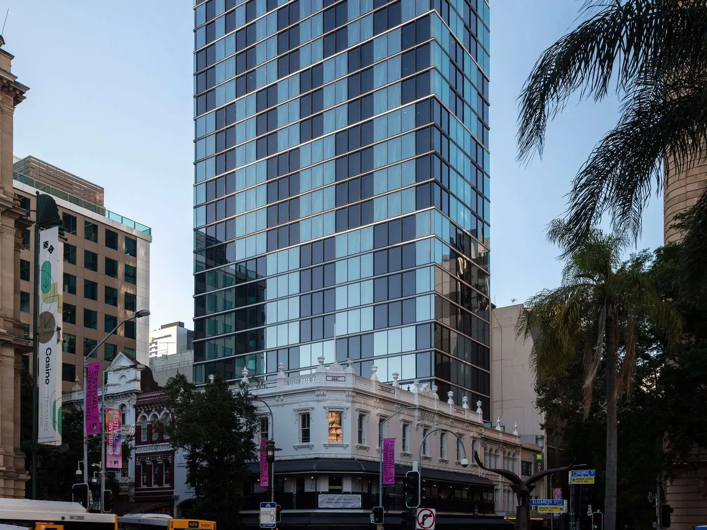 ibis Styles Brisbane Elizabeth Street EXTERIOR