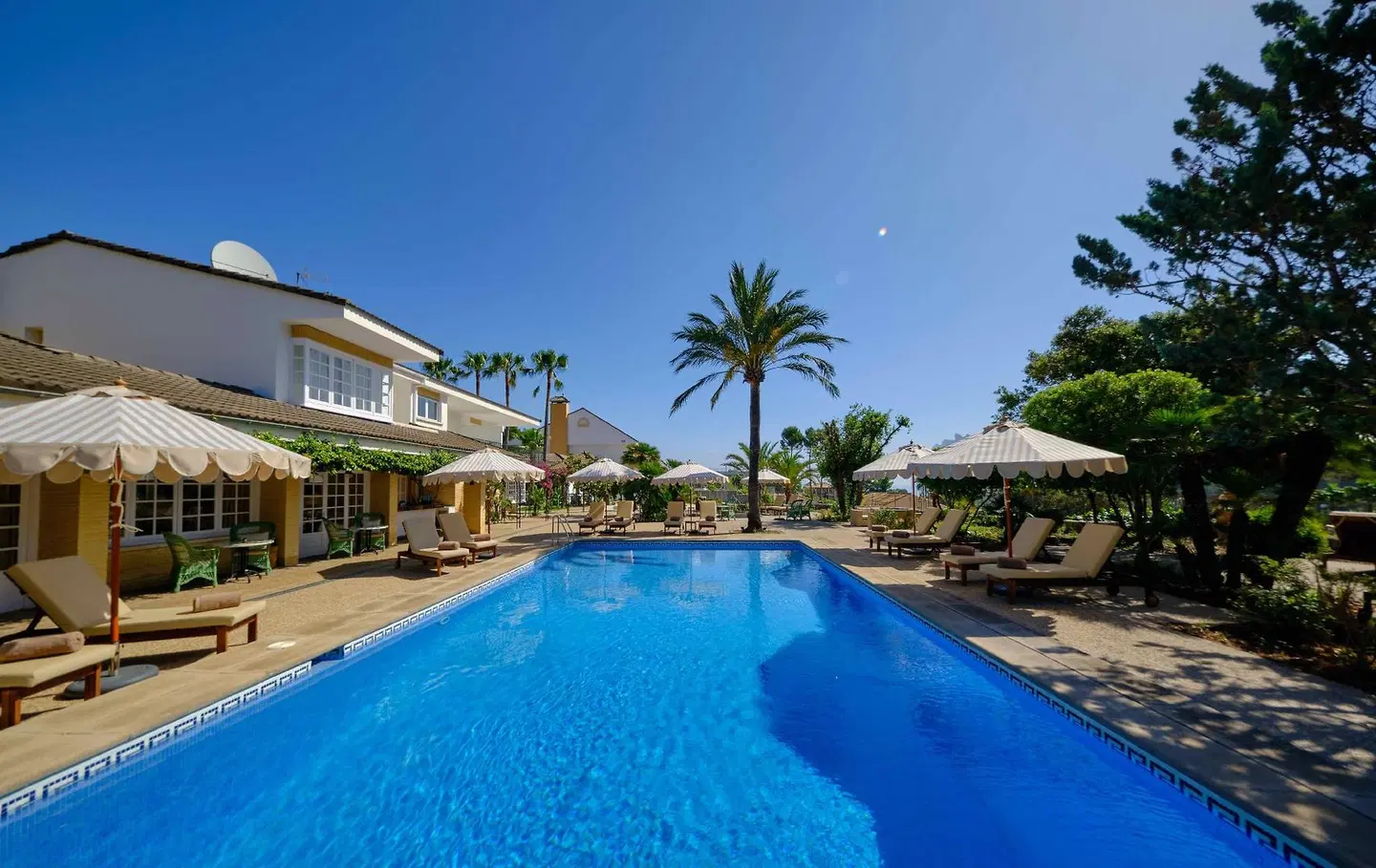 La Moraleja OUTDOOR_POOL