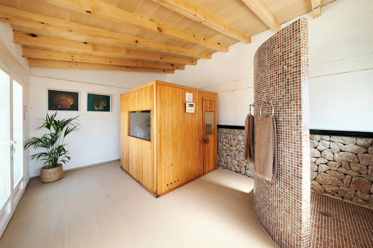 La Moraleja ROOM_EXAMPLE