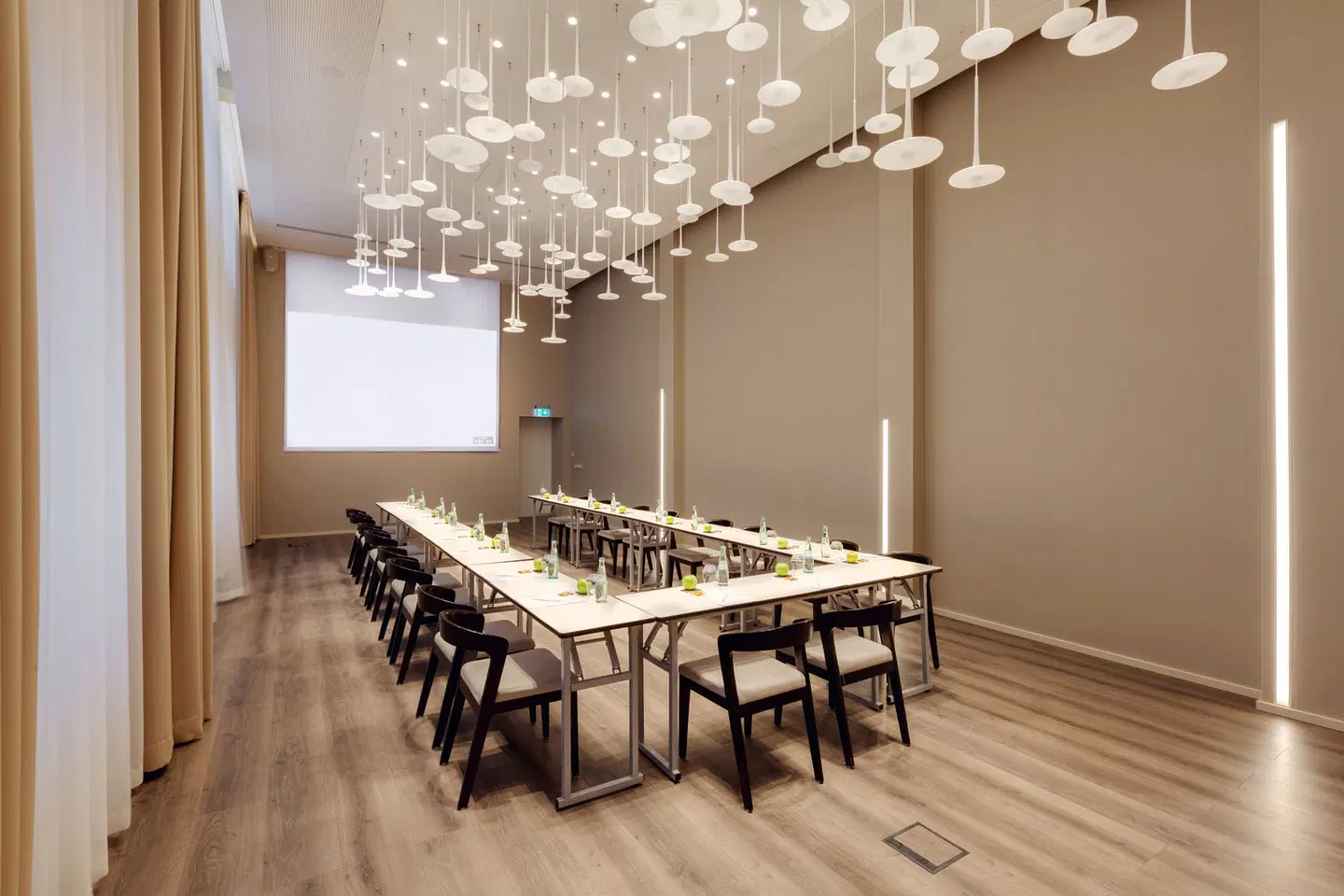 Holiday Inn Dresden - Am Zwinger by IHG Konferenz