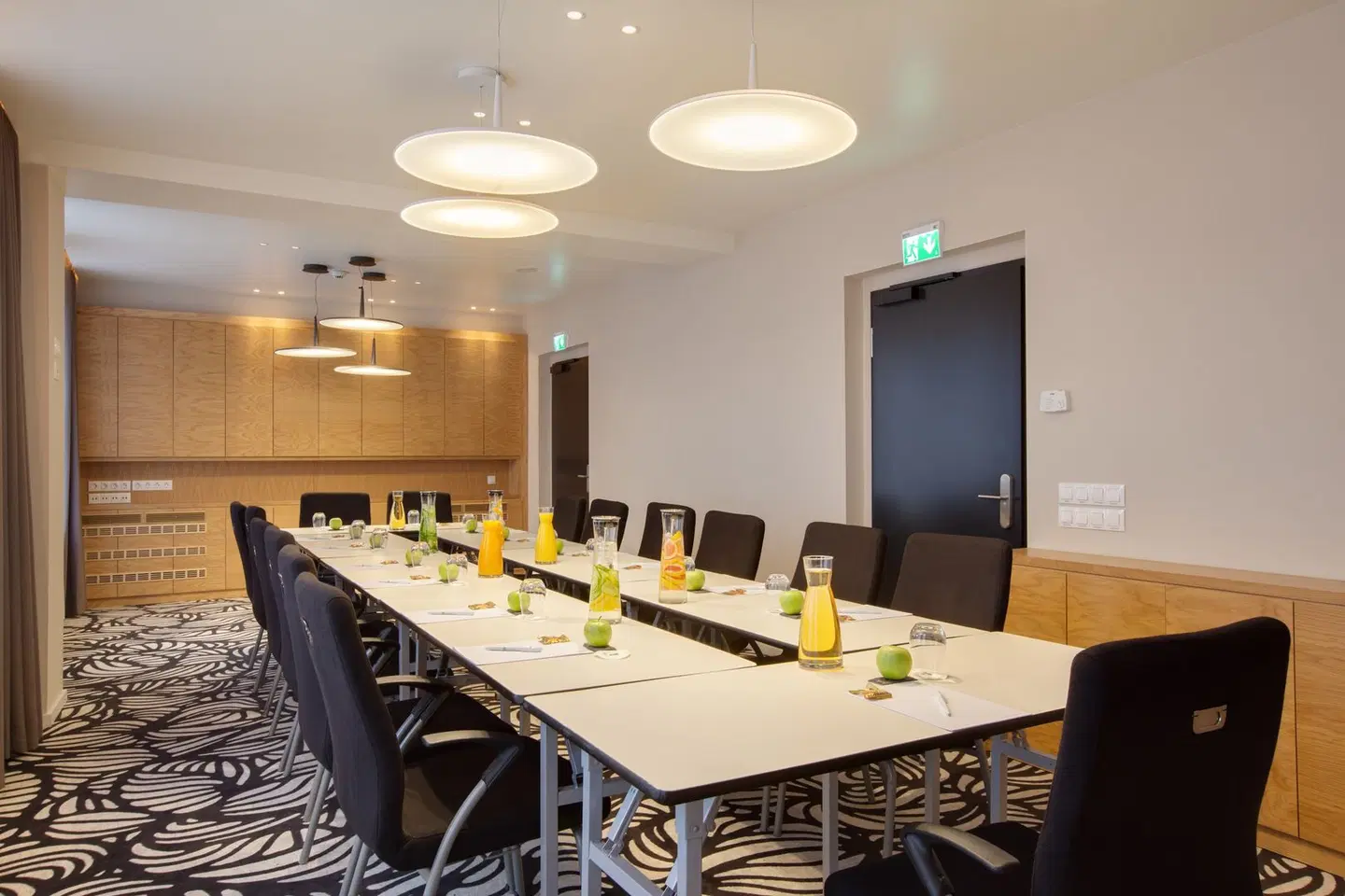 Holiday Inn Dresden - Am Zwinger by IHG Konferenz