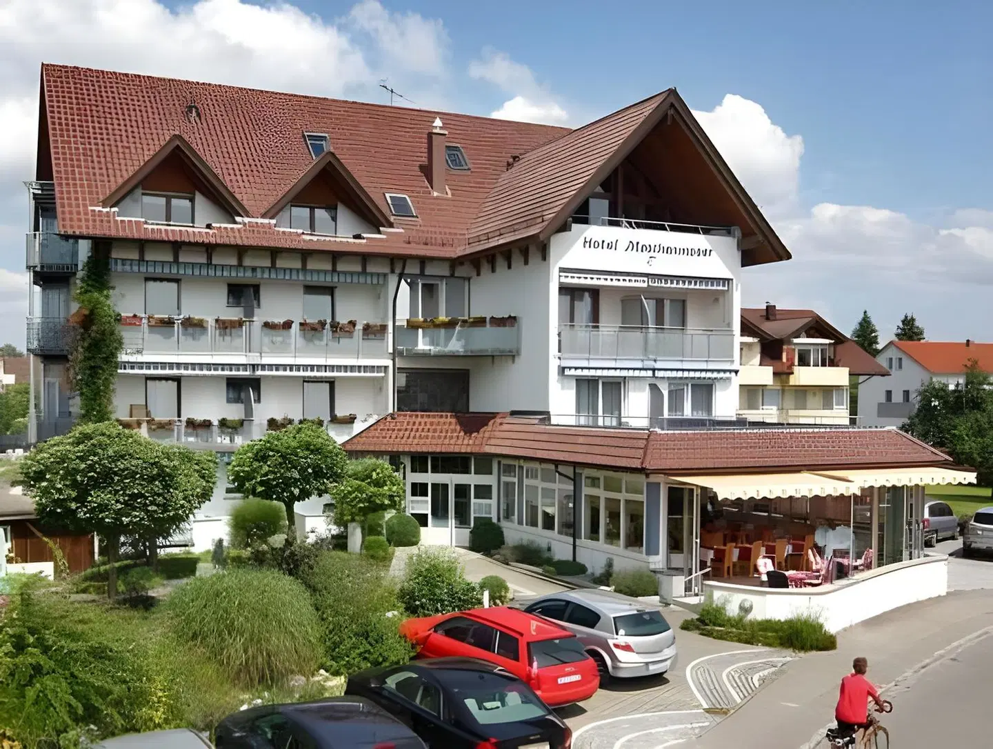Meschenmoser EXTERIOR