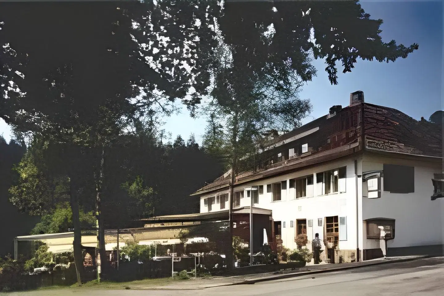 Sarbacher EXTERIOR