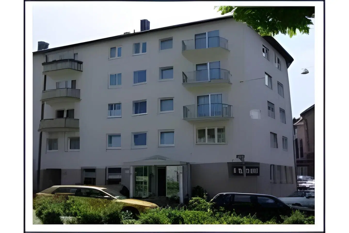 Am Friedensplatz EXTERIOR