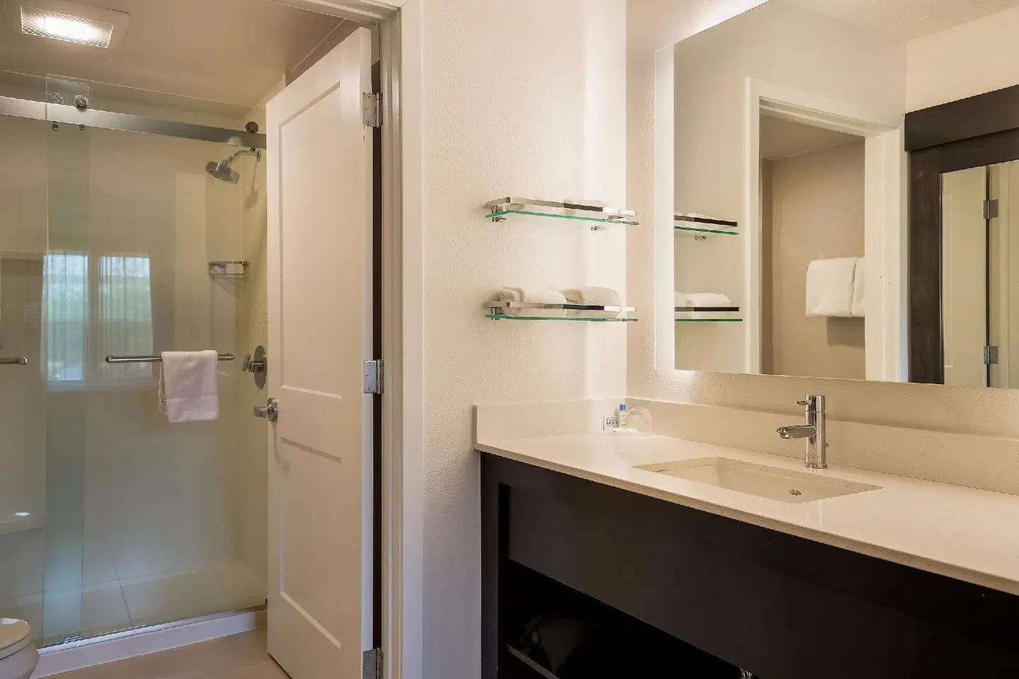 Sonesta ES Suites Parsippany Morris Plains Badezimmer