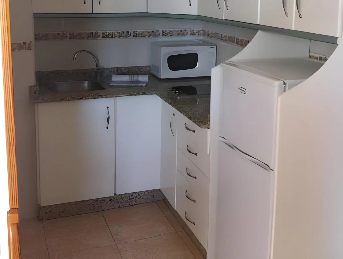 Apartamentos Australia ROOM_EXAMPLE