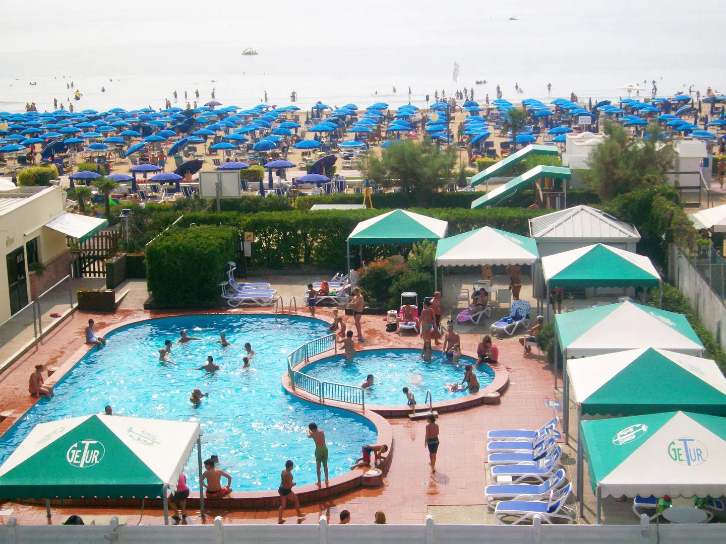 Hotel Caravelle OUTDOOR_POOL