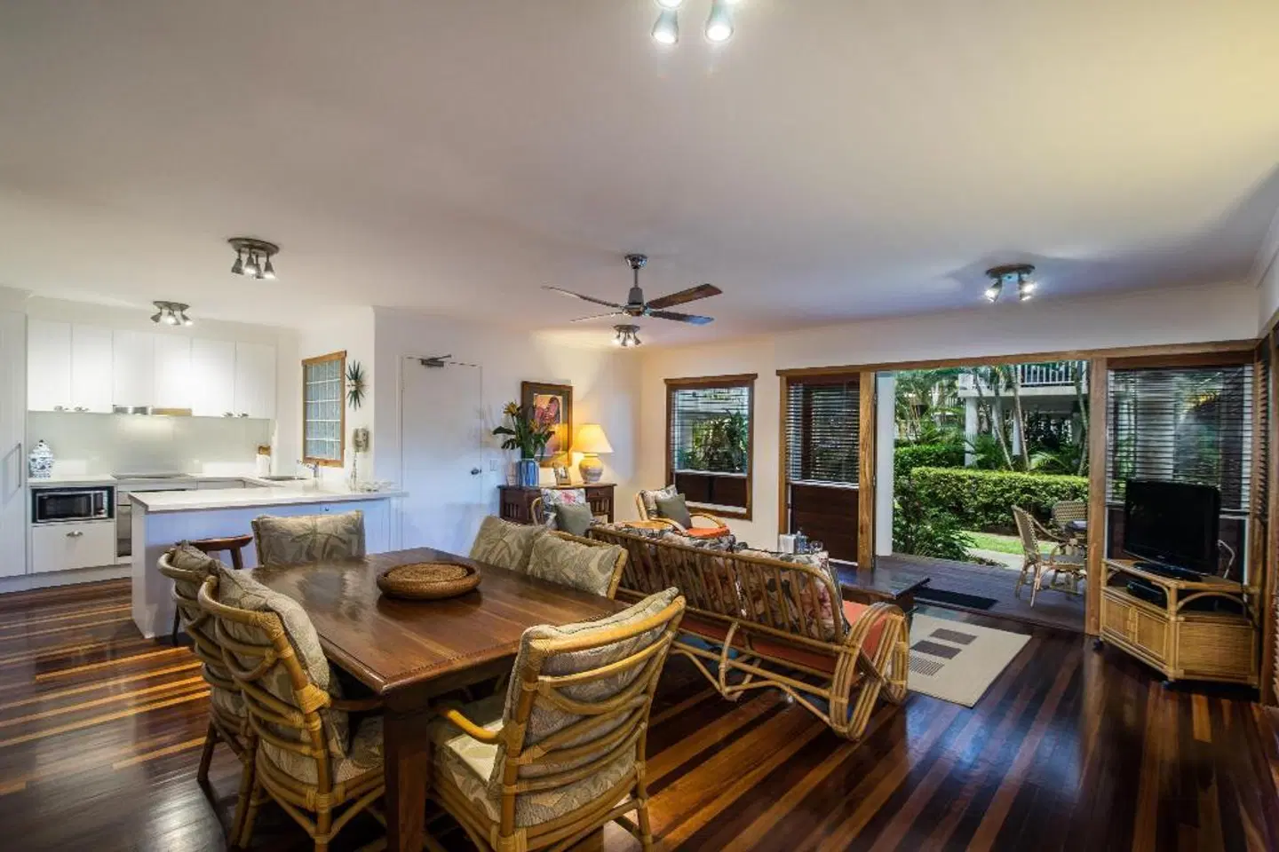 South Pacific Resort & Spa Noosa LOUNGE_LOBBY