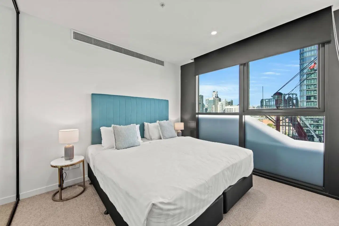 Fortitude Valley Apartments by CLLIX ROOM_EXAMPLE