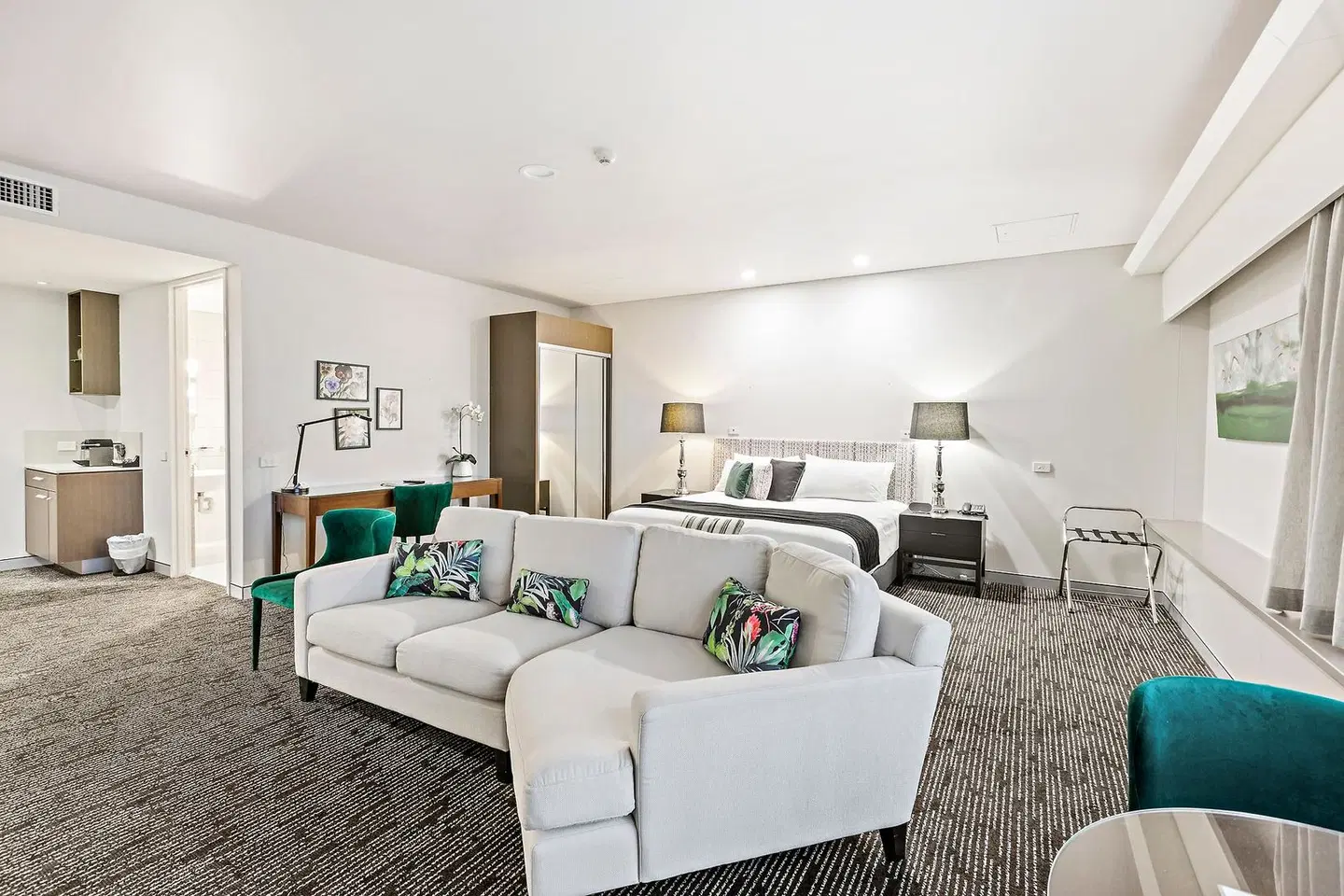 The Colmslie Hotel ROOM_EXAMPLE