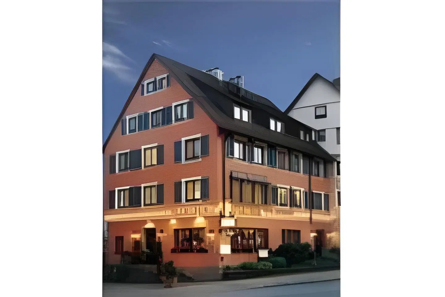 Warteck EXTERIOR