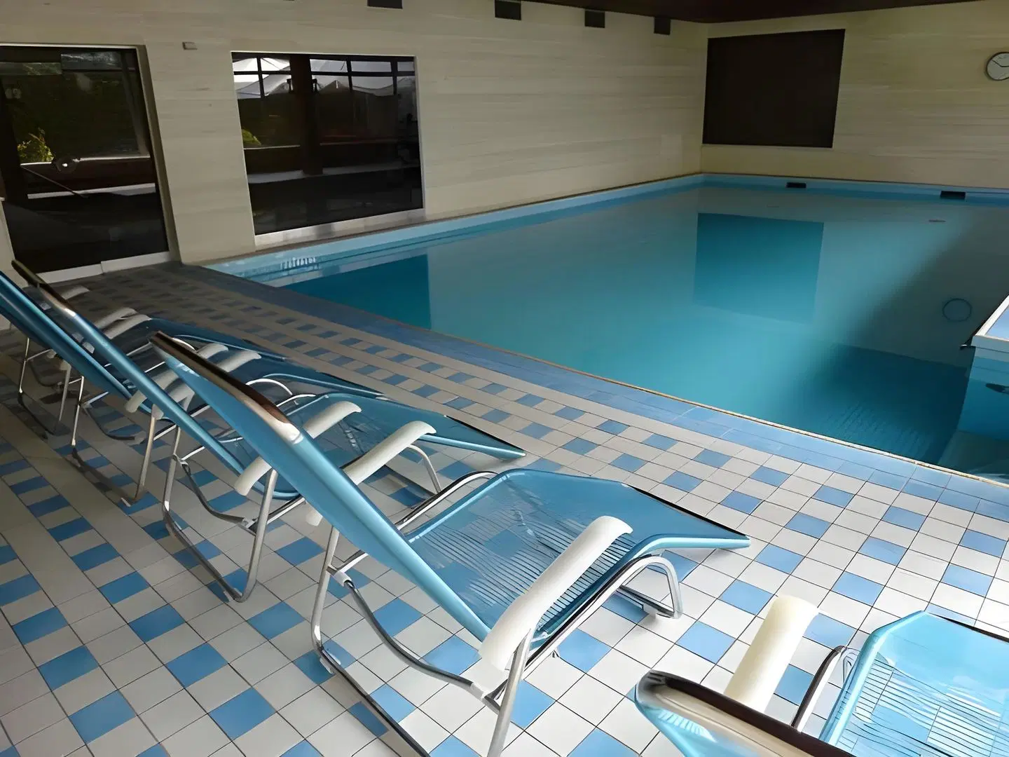 Zur Flüh Hallenbad