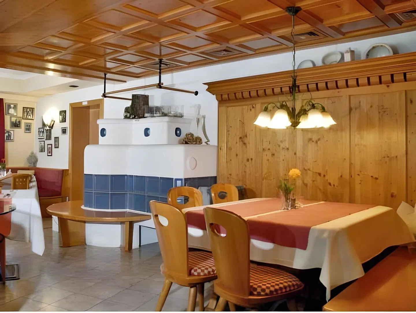 La Pasta Hotel Restaurant Restaurant