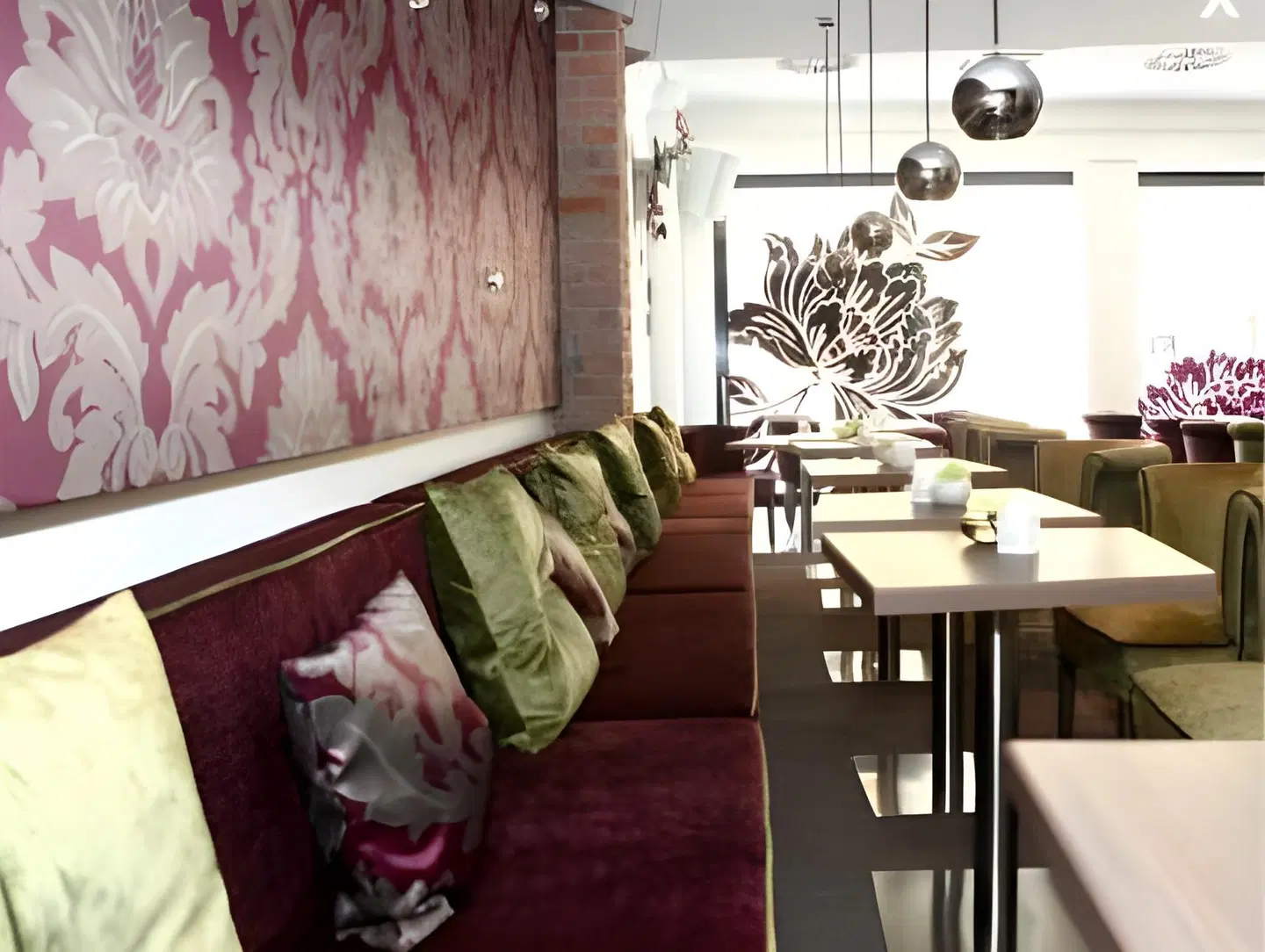 TraumRaum Restaurant