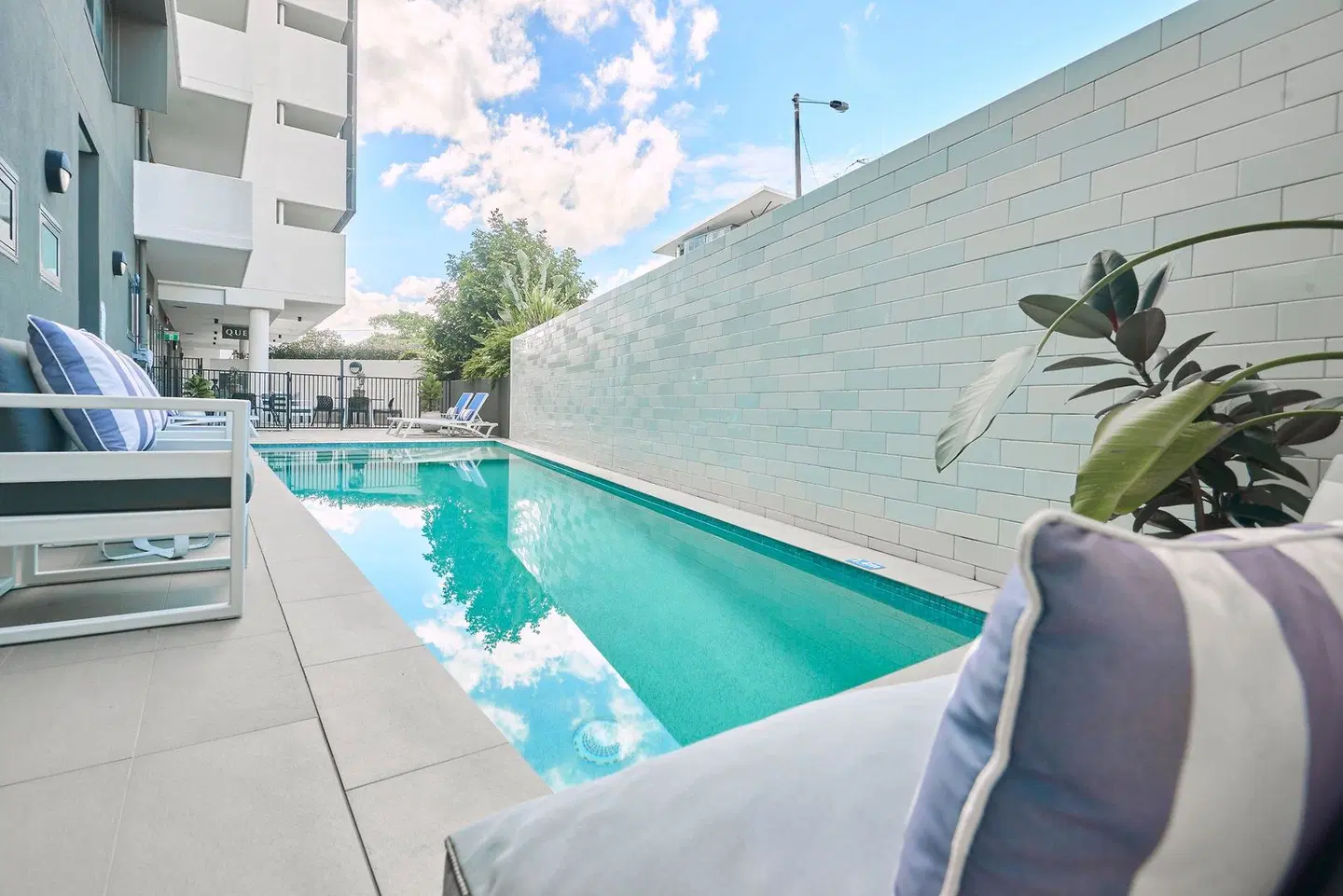 Quest Cannon Hill OUTDOOR_POOL