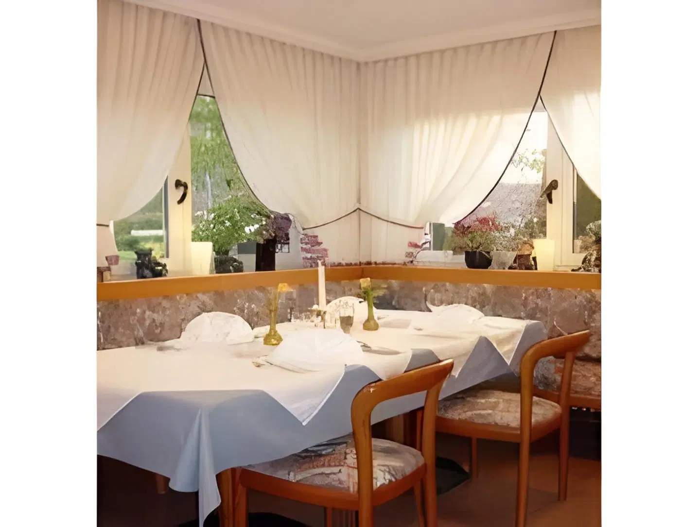 Höllsteiner Hof Restaurant