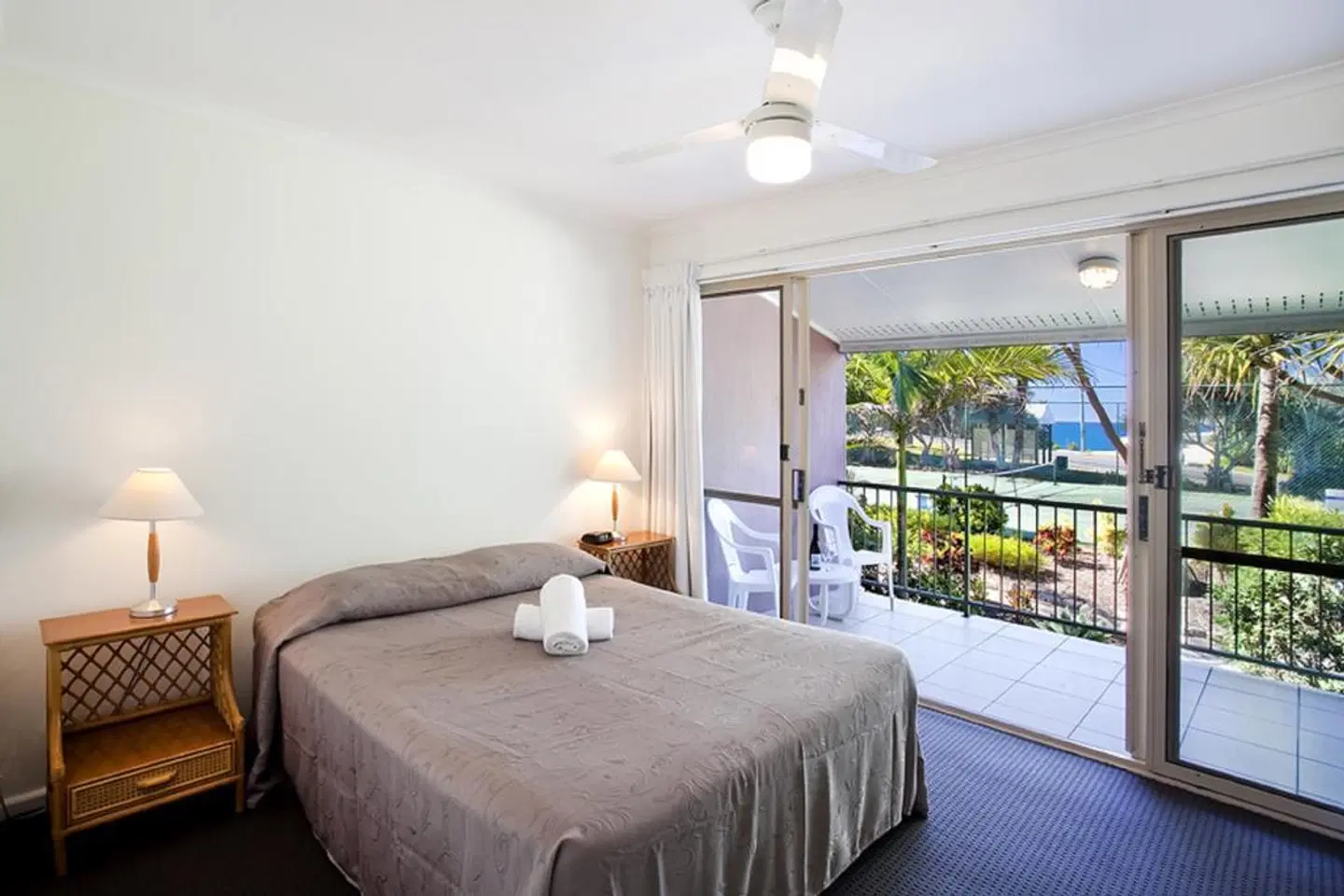 Beach Breakers Resort ROOM_EXAMPLE