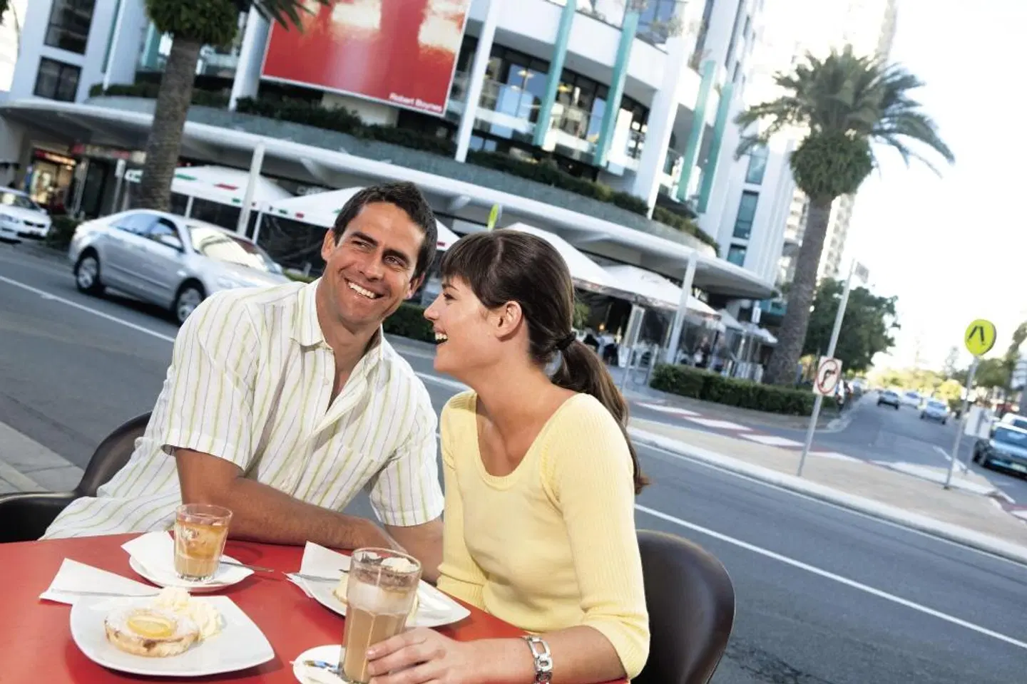 Aria Apartments PEOPLE