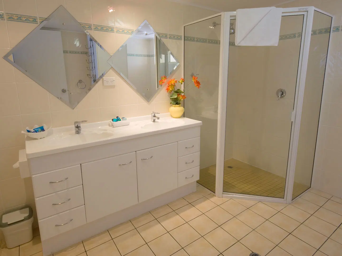 Rose Bay Resort Badezimmer
