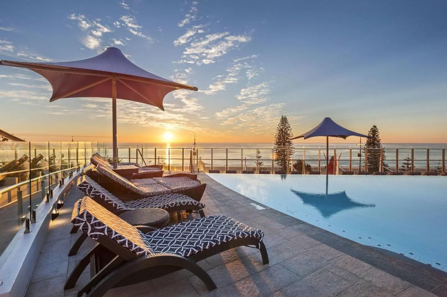 Holiday Holiday Soul Surfers Paradise Terrasse