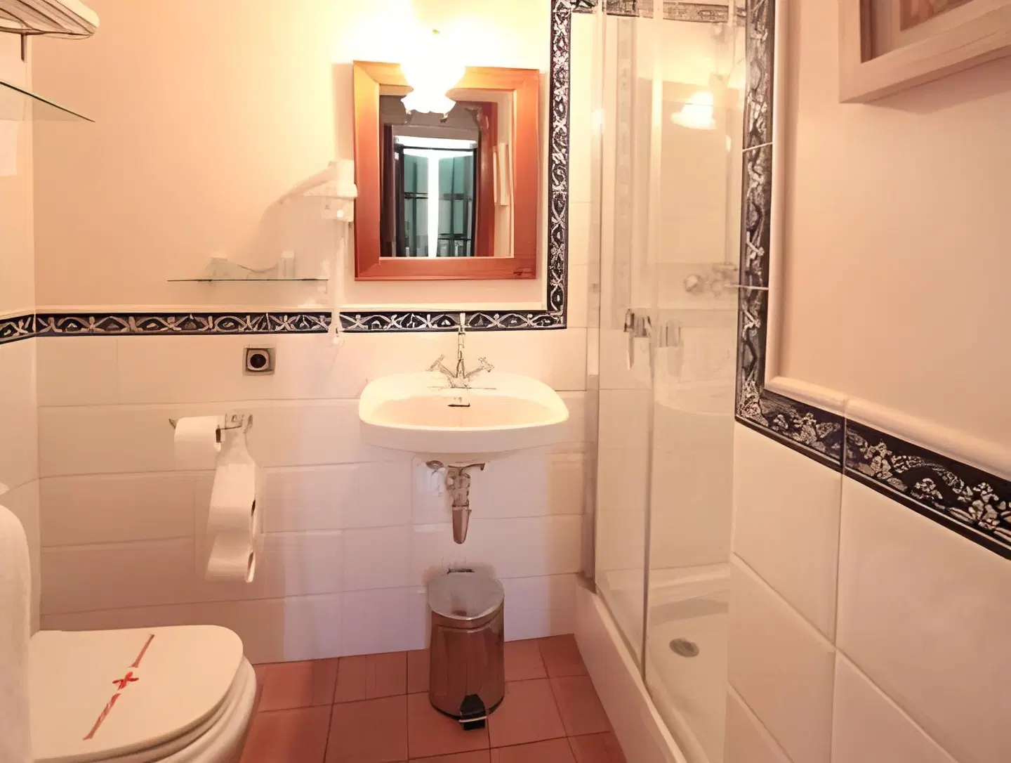 Hotel D'es Puig Badezimmer