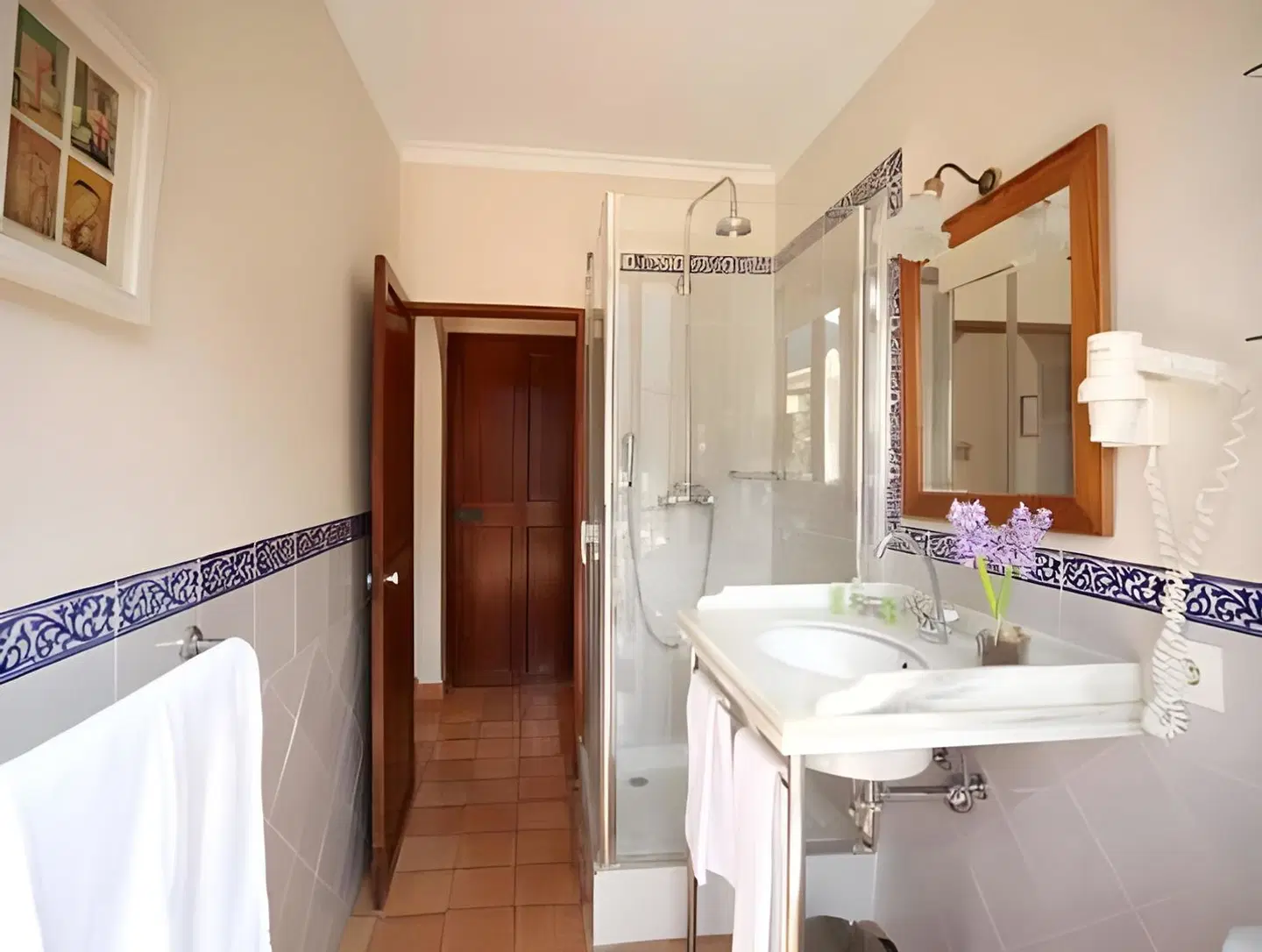 Hotel D'es Puig Badezimmer