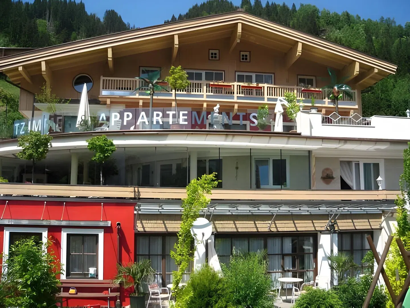 Hotel Garni Pinzgau EXTERIOR