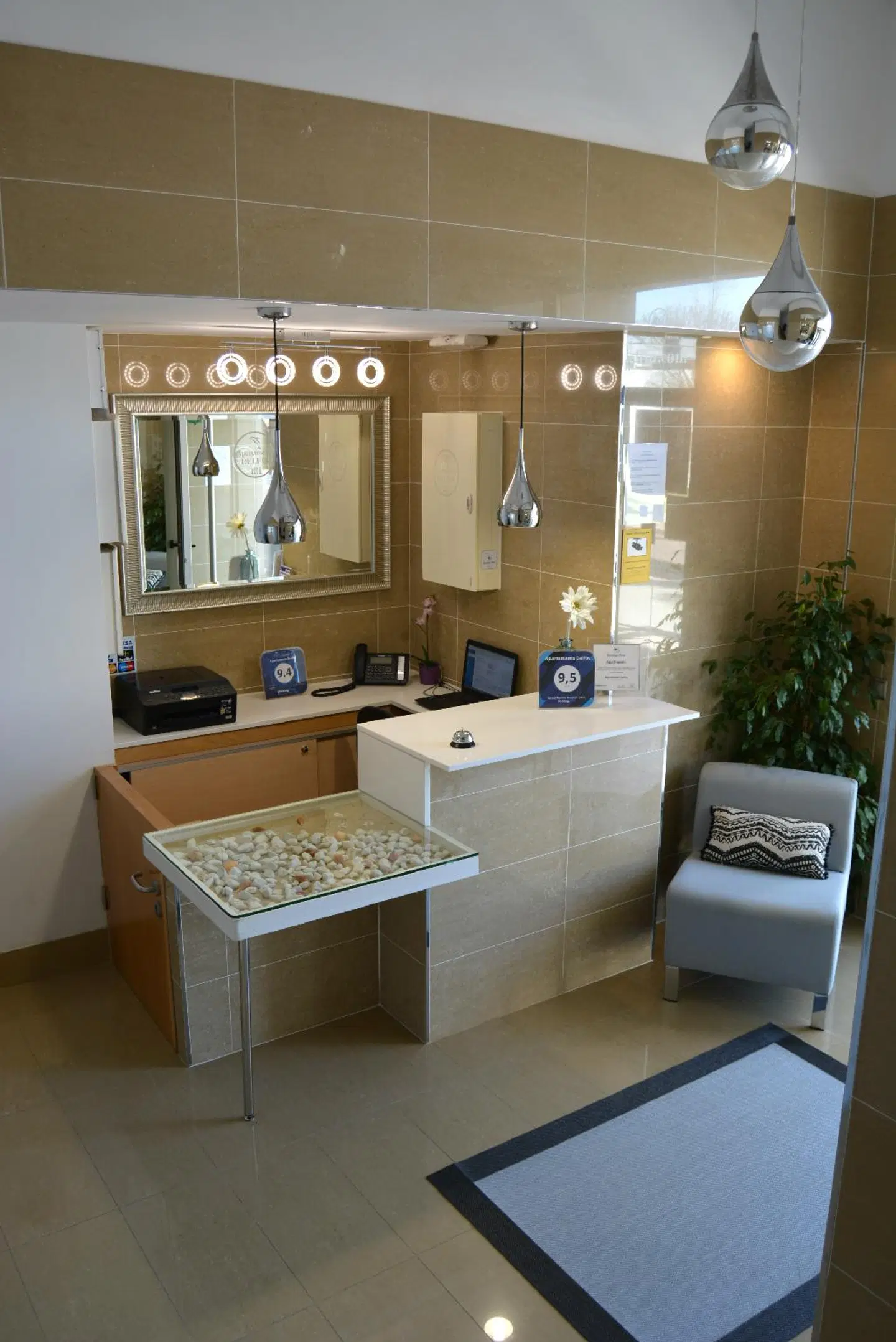 Apartaments Delfin Badezimmer