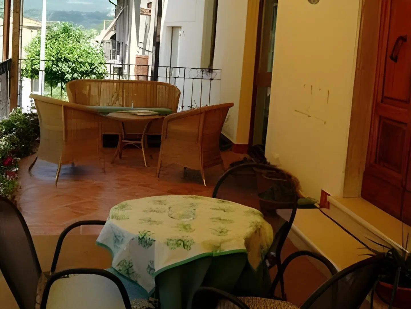 Picchio ROOM_EXAMPLE
