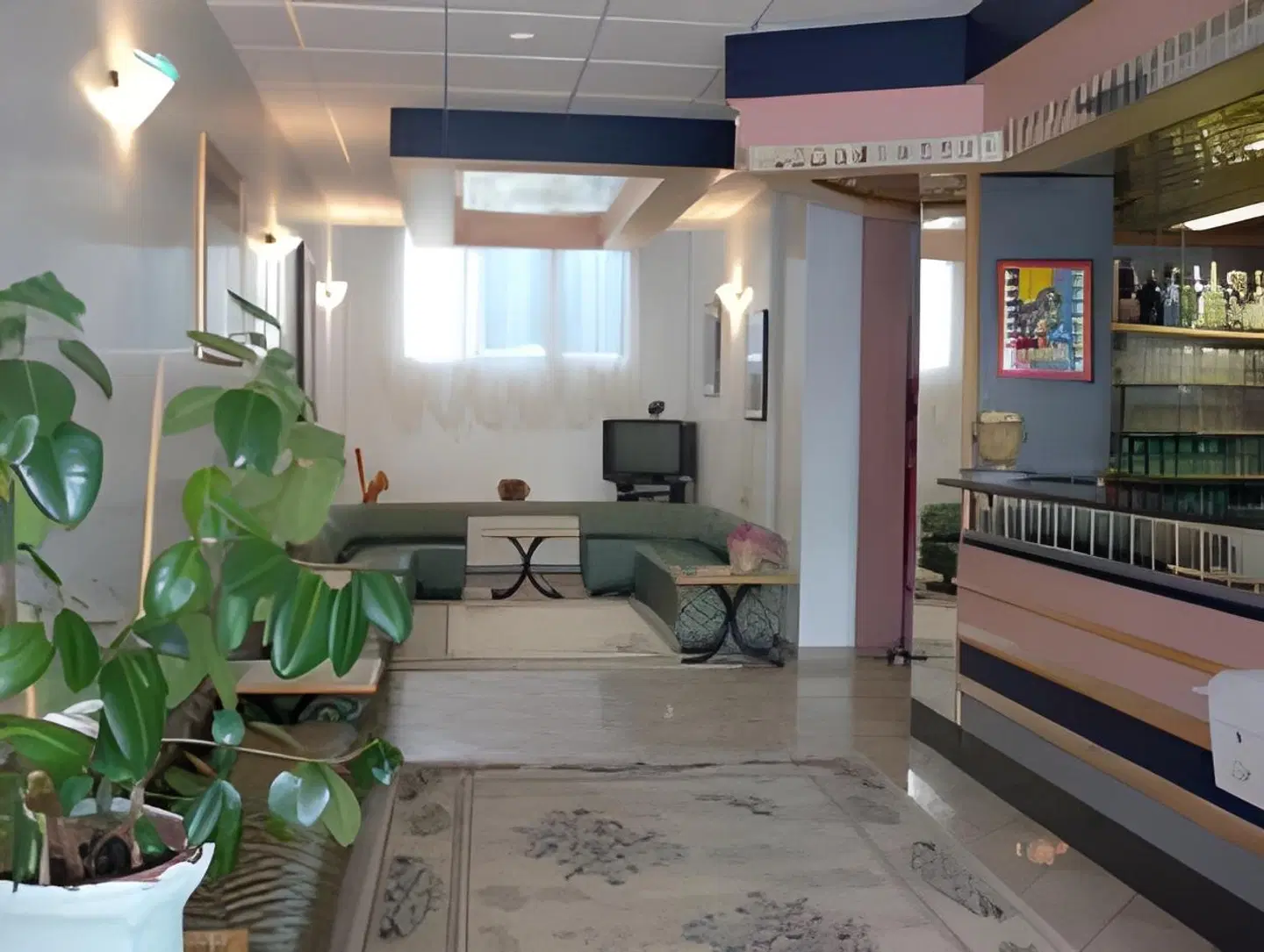 Storione LOUNGE_LOBBY