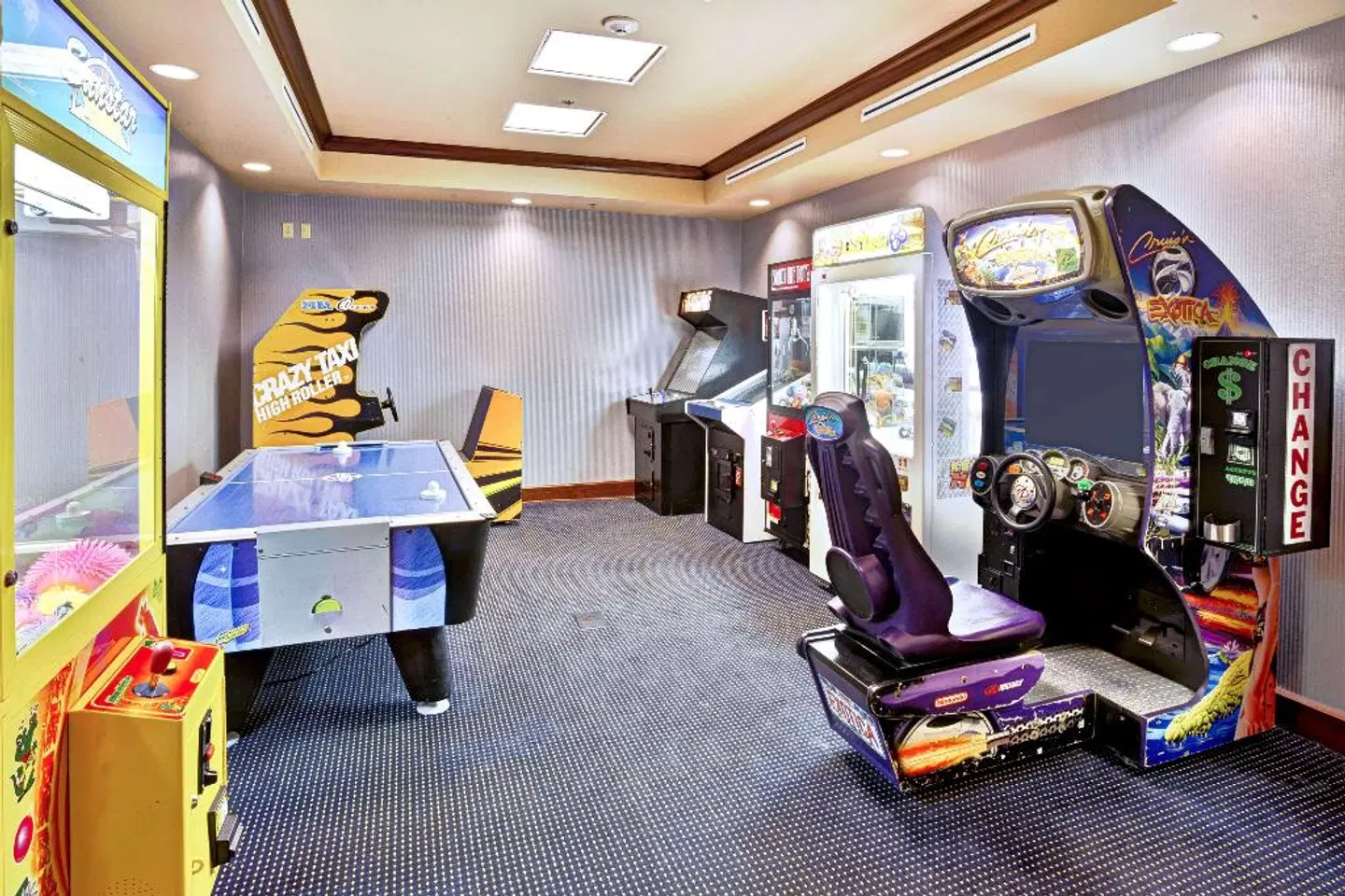 Hampton Inn & Suites Cape Cod-West Yarmouth SPORTS_AND_LEISURE