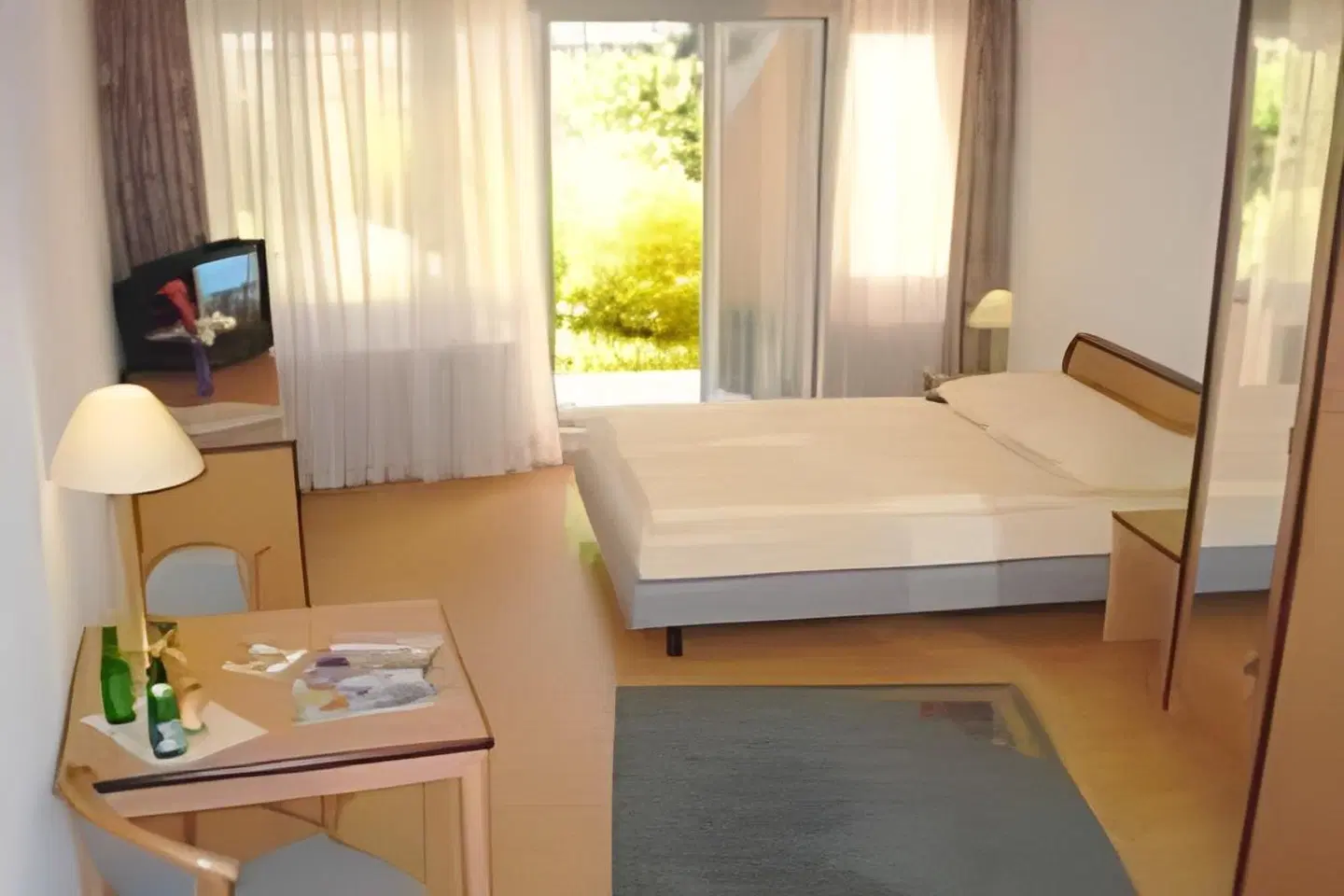 Abalon ideal ROOM_EXAMPLE