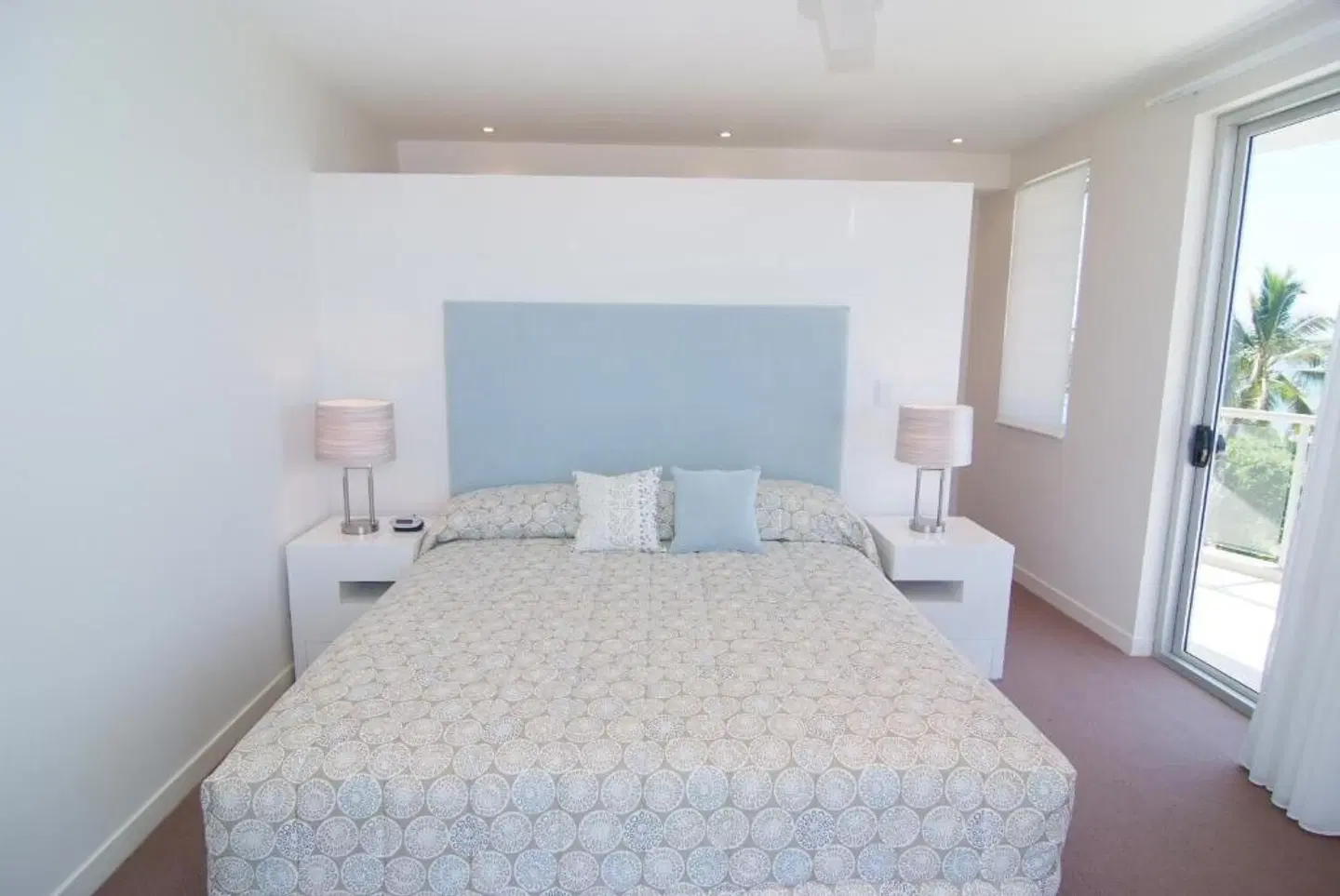 Coral Cove Apartments - Bowen ROOM_EXAMPLE