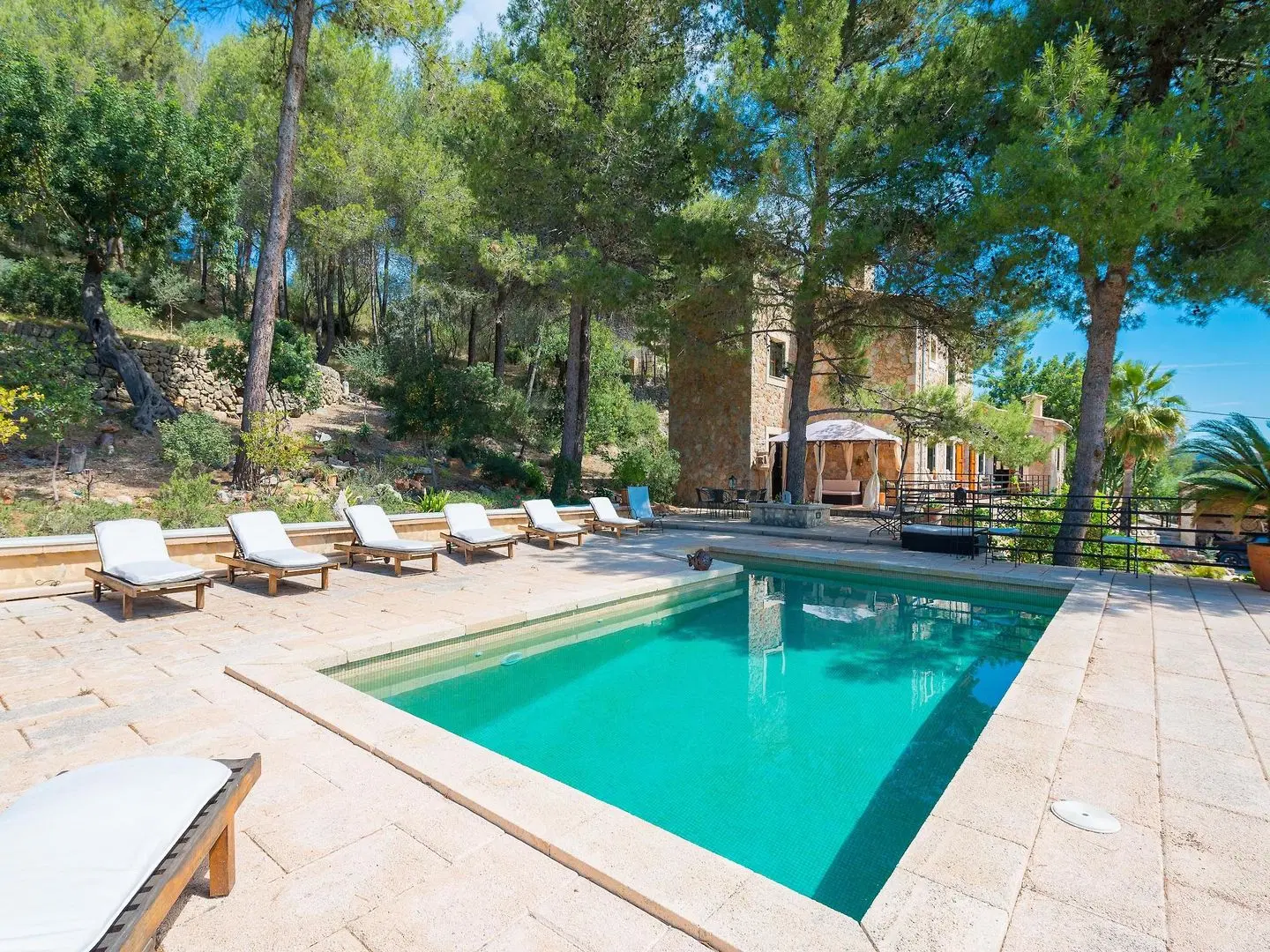 ES Pinar OUTDOOR_POOL