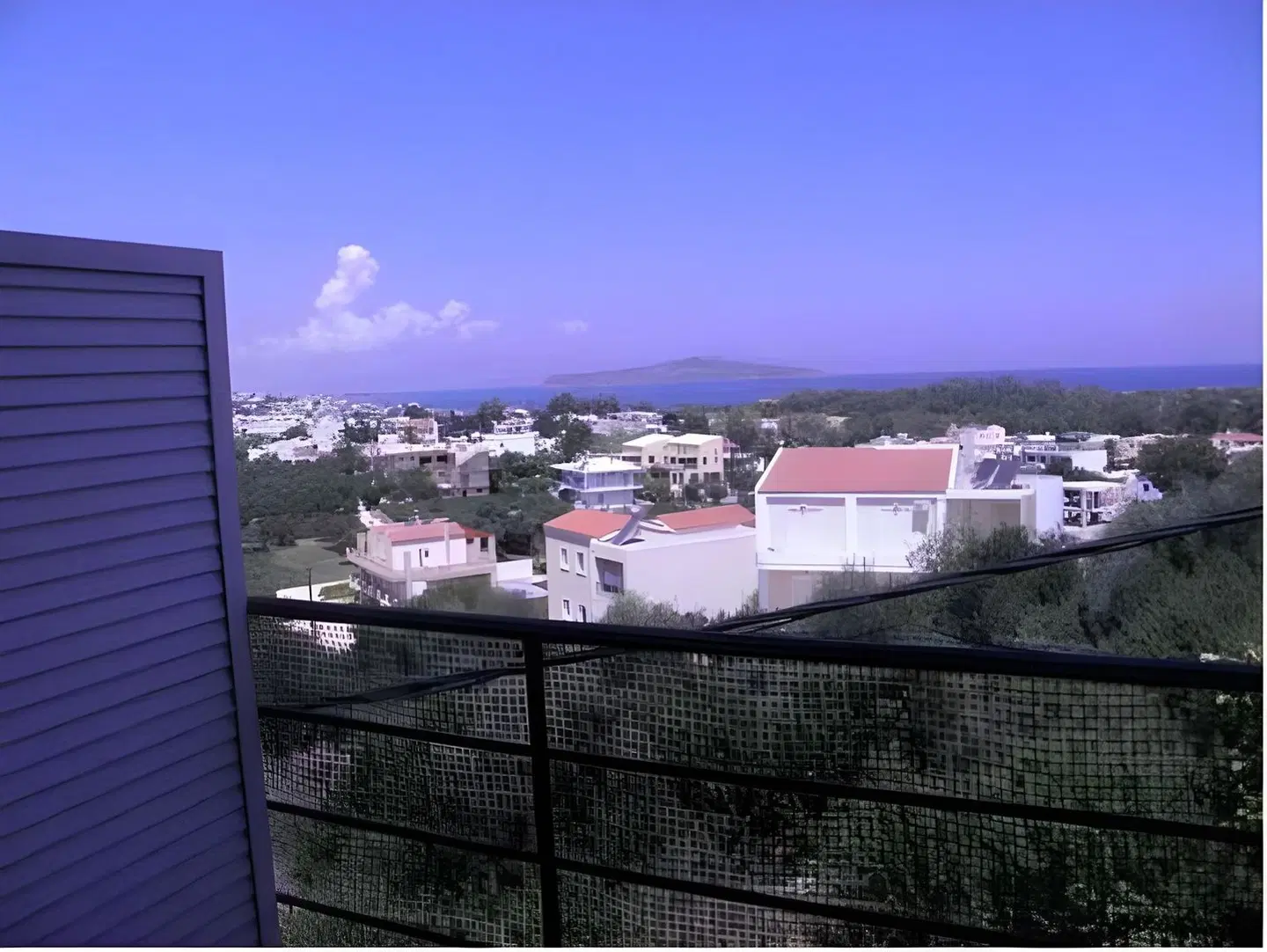 Golden Beach Hill Apartments EXTERIOR