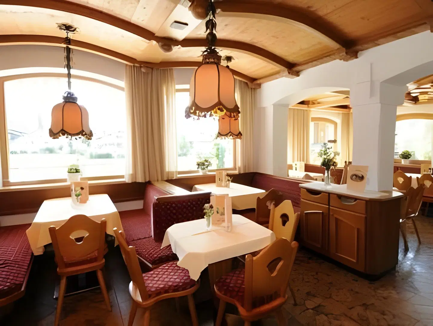 Hotel Riedl Café & Konditorei ROOM_EXAMPLE