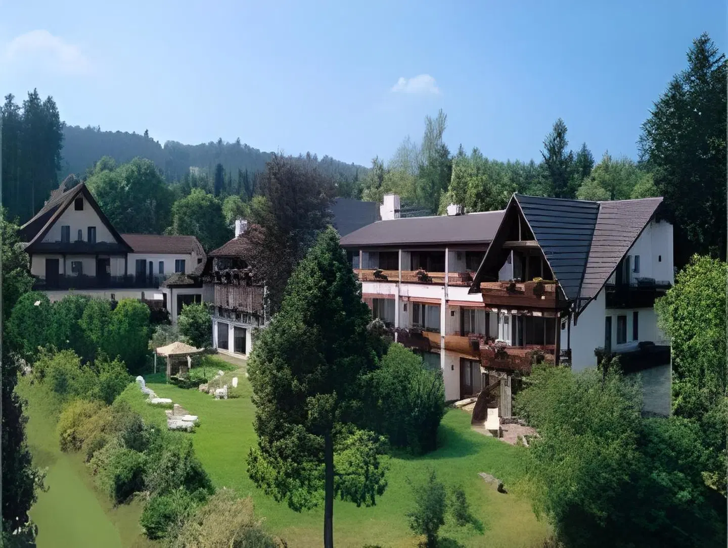 Grüner Wald EXTERIOR